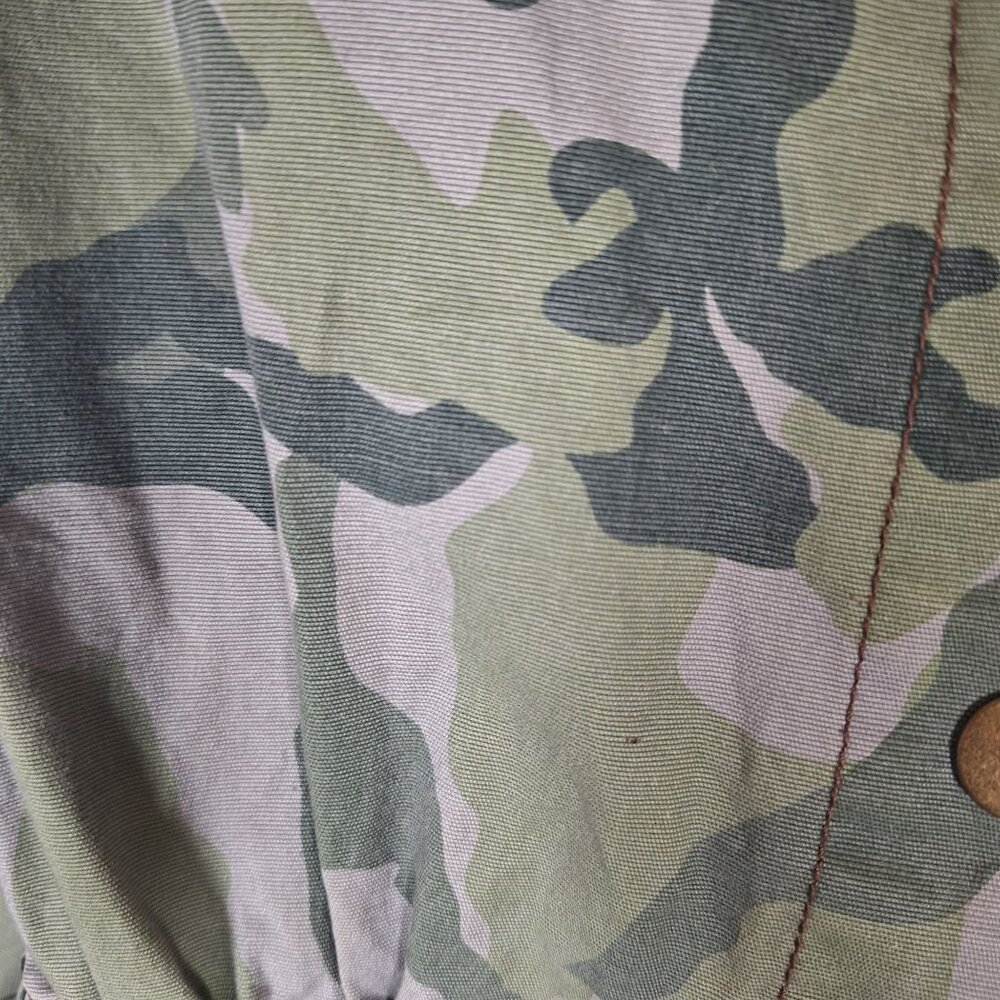 Decree Camo Womens Jacket Size Medium - image 5